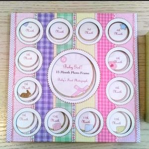 NWOT Baby 12-Month Photo Frame